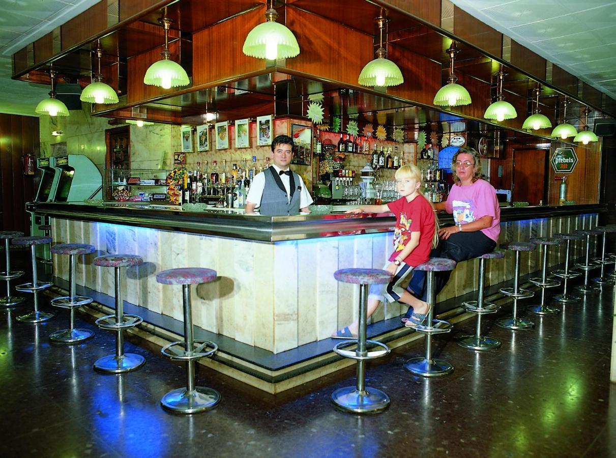 Hotel Continental Calella Exteriér fotografie