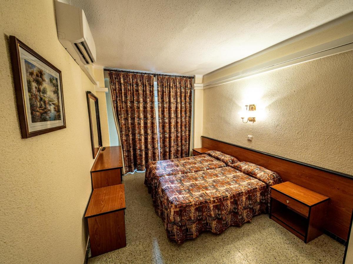 Hotel Continental Calella Exteriér fotografie