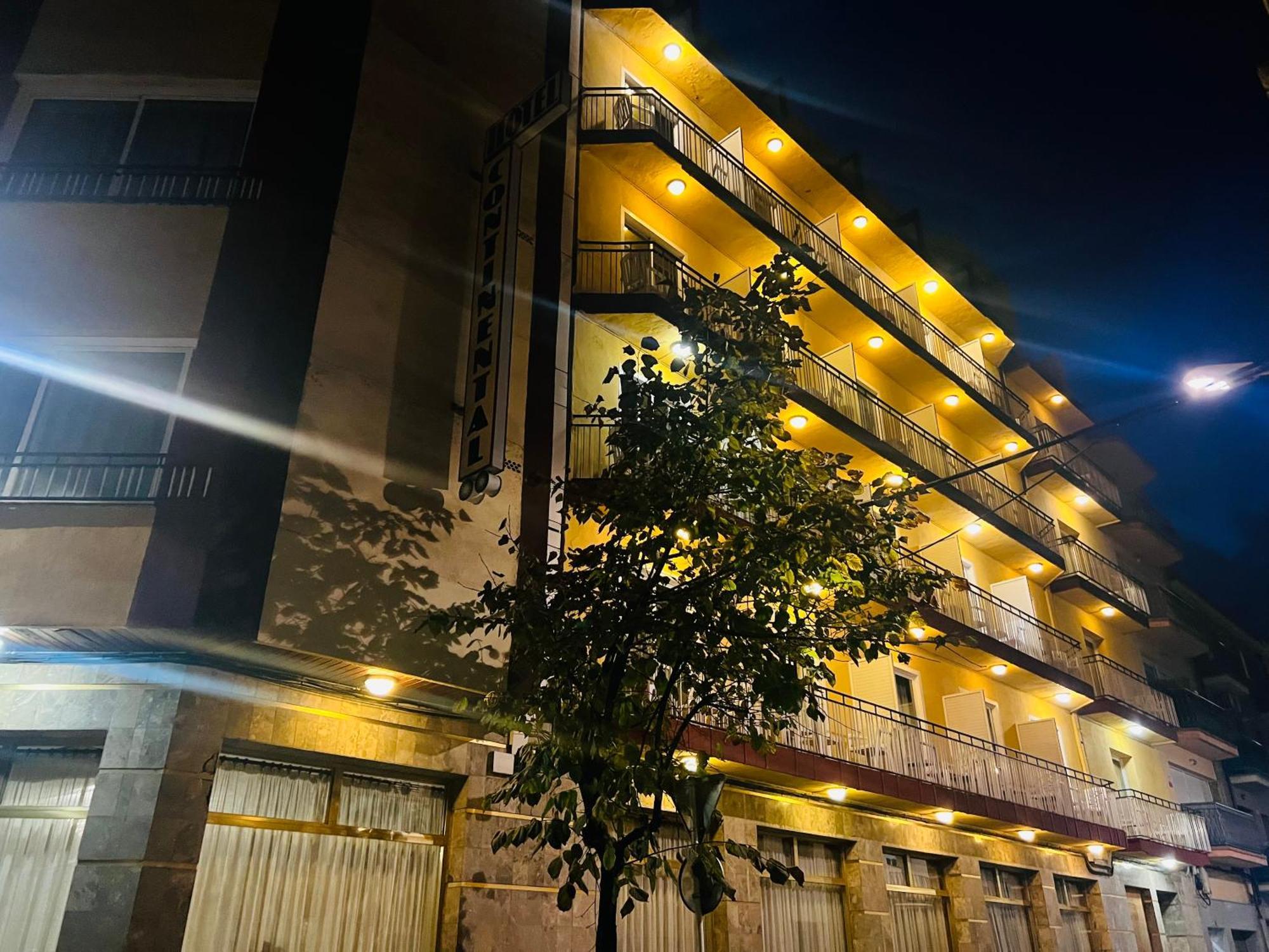Hotel Continental Calella Exteriér fotografie